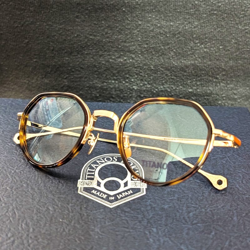 限定生産/世界最高品質の純チタンフレーム TITANOS TOKYO/ユニセックス