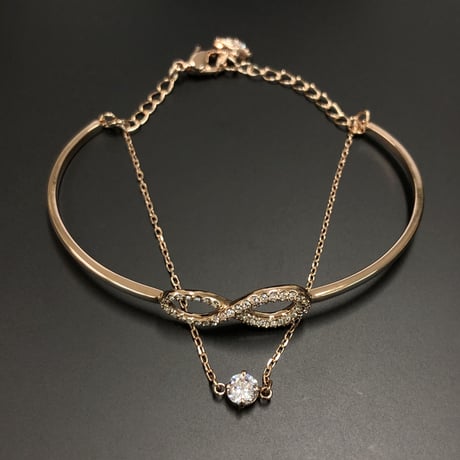 【送料がお得】SWAROVSKI スワロフスキー Infinity バングル 5518871【完売】