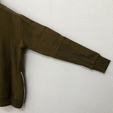 バルマン BALMAIN PARIS 336 トレーナー スウェット 長袖 オリーブ トップス メンズ