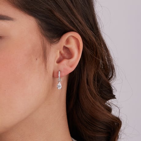 【送料がお得】SWAROVSKI スワロフスキー Attract  2WAY フープピアス  5563119【完売】