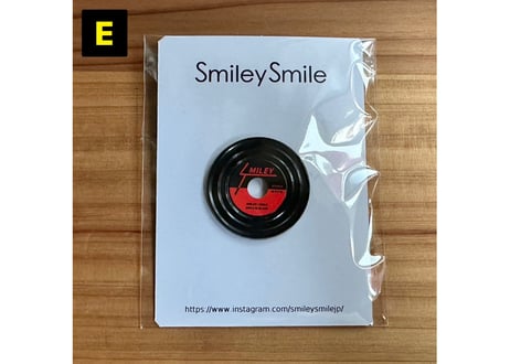 溝あり レコード ブローチ