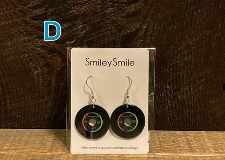 レコード ピアス