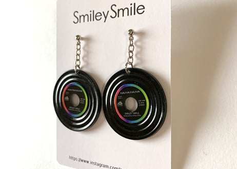 溝ありレコード ピアス