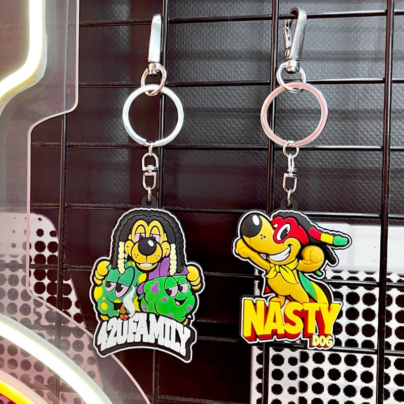 Nasty dogラバーキーホルダー4種セット 2025年最新】nasty dogキーホルダーの人気アイテム - メルカリ