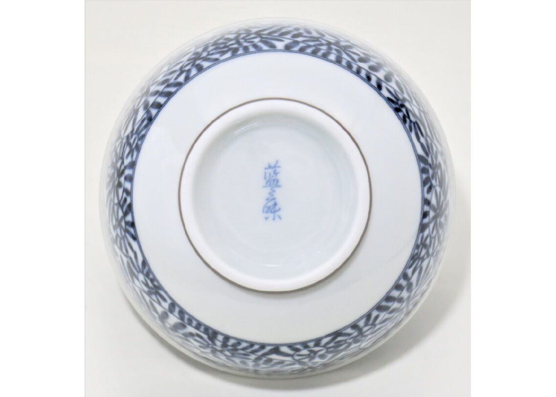 藍染タコ唐草 軽量丼(小)(磁器) (美濃焼) | ヤマニシ西尾陶器