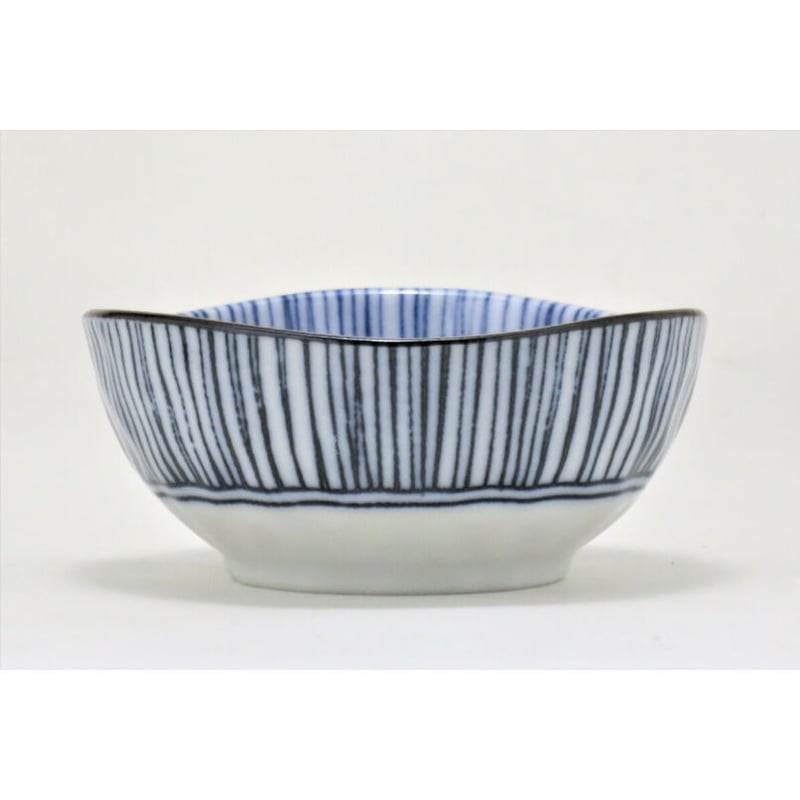 細十草 3寸(9cm)三角小鉢(磁器)(美濃焼) | ヤマニシ西尾陶器