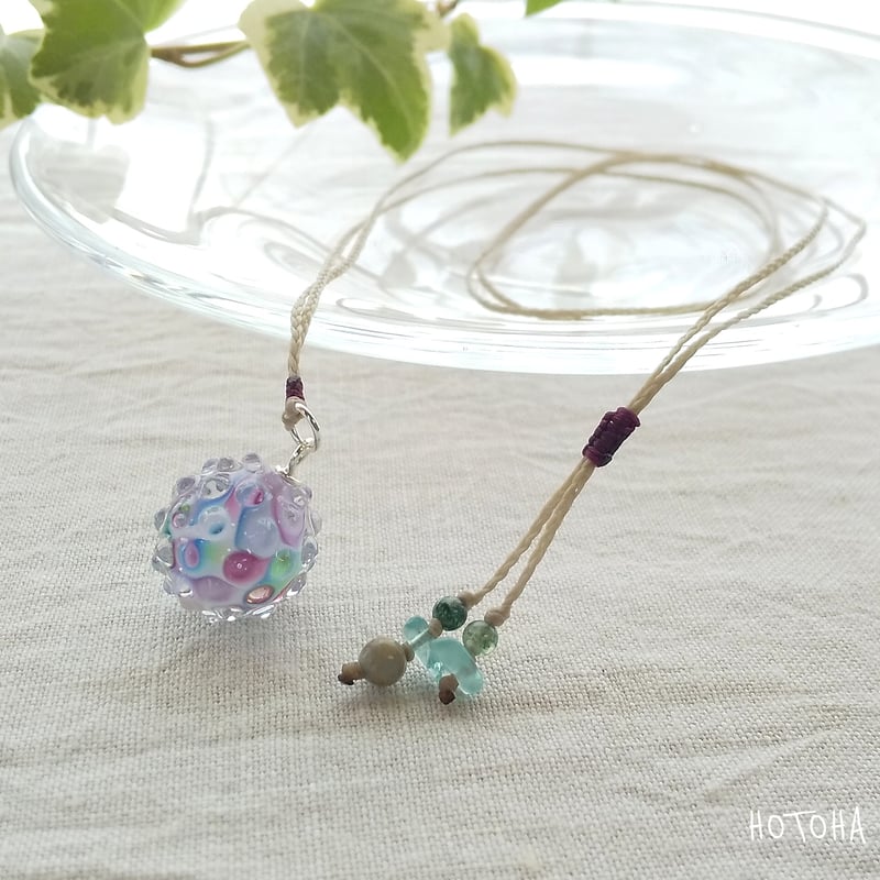 金平糖ガラスのペンダント『雨に咲く花』 | 帆と葉 HOTOHA