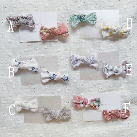 フラワーミニリボンのヘアクリップ