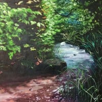 水と緑と木のある風景画