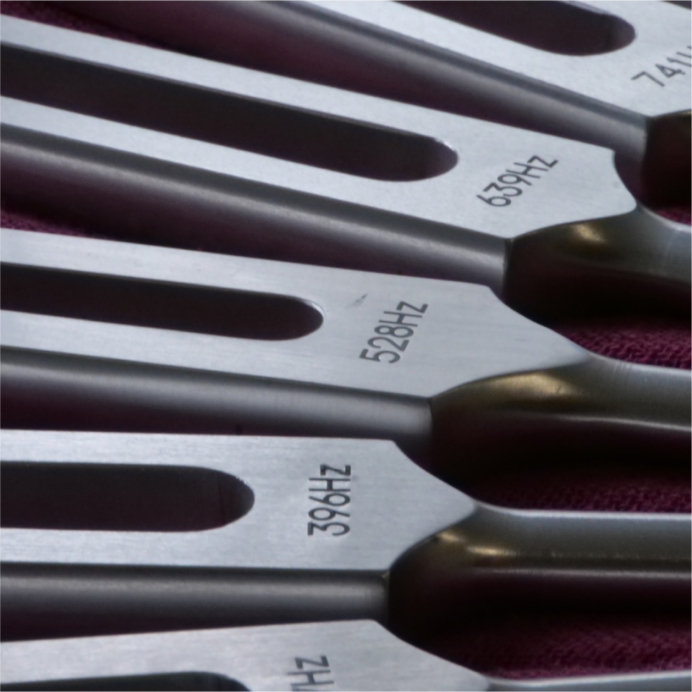 ニチオン特製【ソルフェジオ周波数六音】音叉 | ふだんび