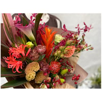 Seasonal Bouquet L