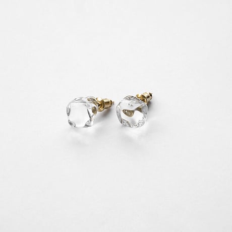 ピアス　フロート
