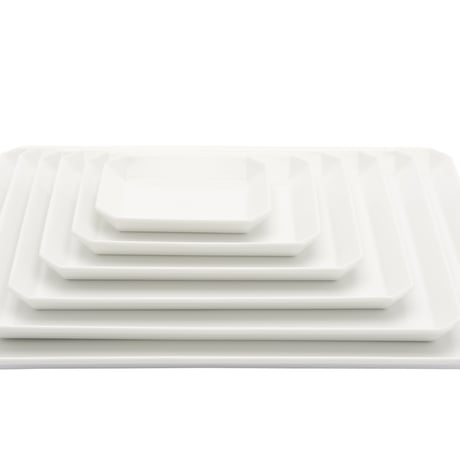 TY Square Plate 130 white