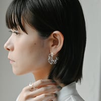 ピアス　アイシクルドレープ