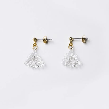 ピアス　ルクス