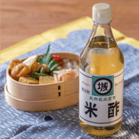 天然名水育ち 米酢（こめず）