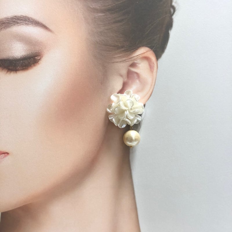 フラワーコットンパールピアス/イヤリング | mimical store