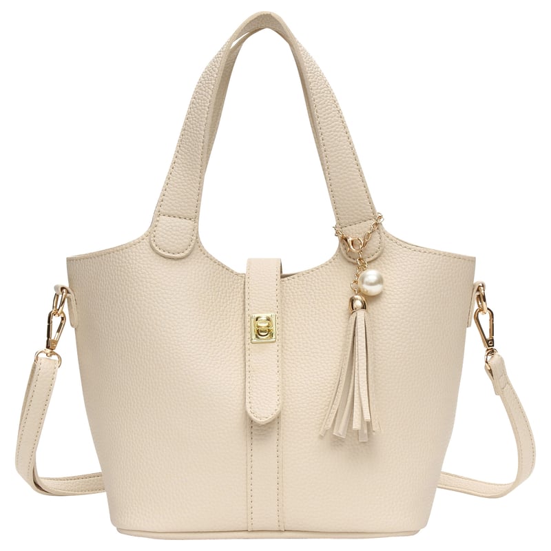 Clan(クラン) 2way フリンジパールチャーム付万能キューブバッグ