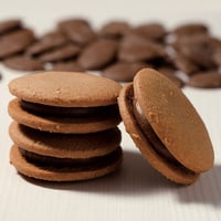 サブレショコラサンド ミルクチョコレート