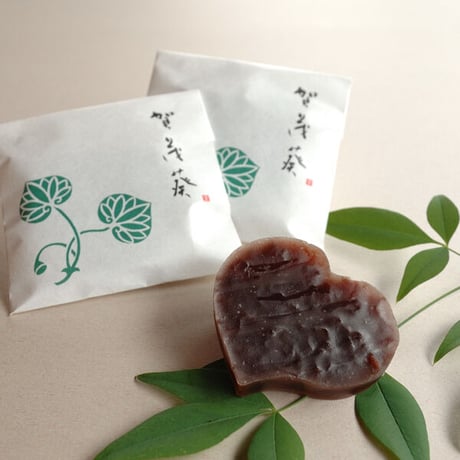 賀茂葵 1枚