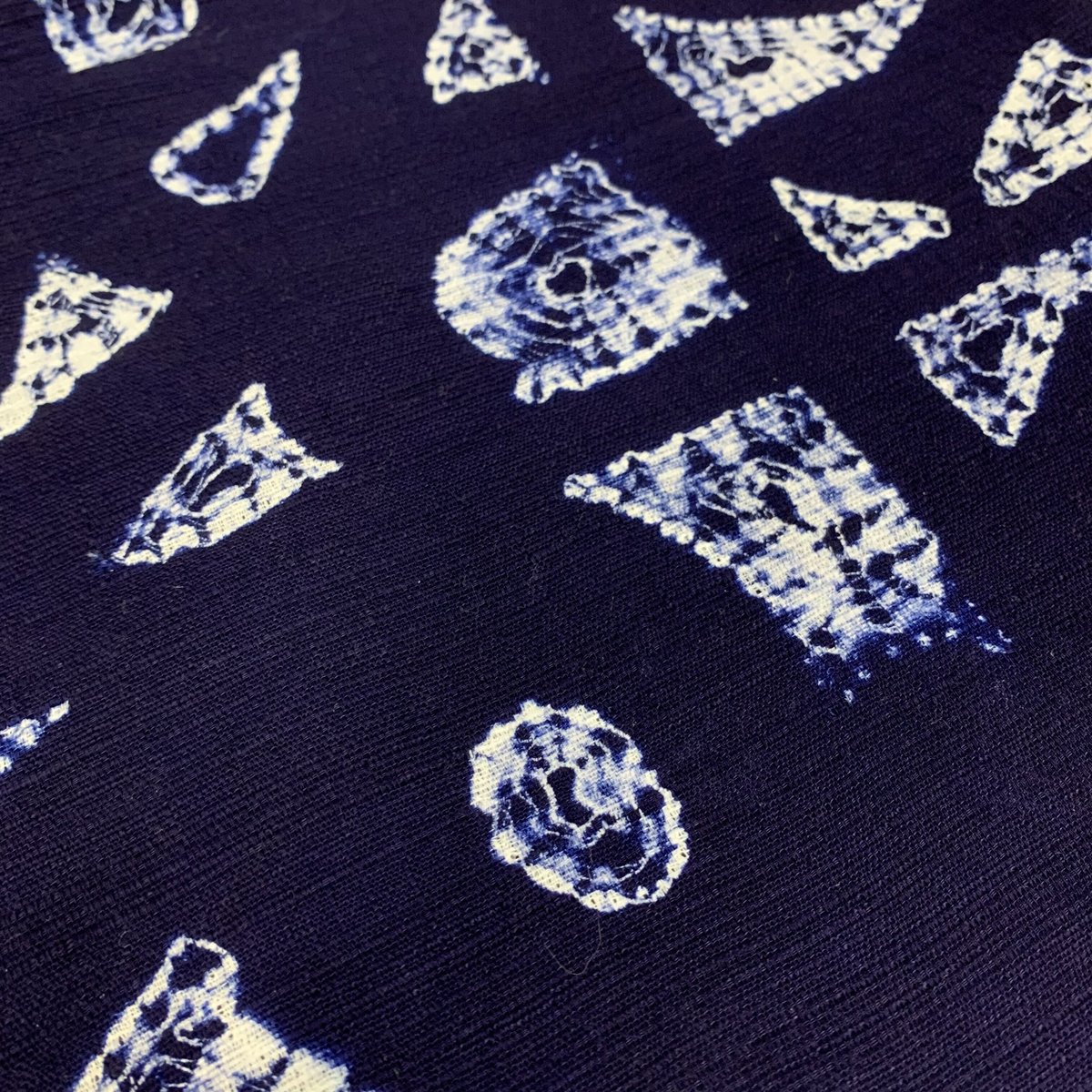 超ビッグサイズ 有松絞り テーブルクロス 草木染200x260