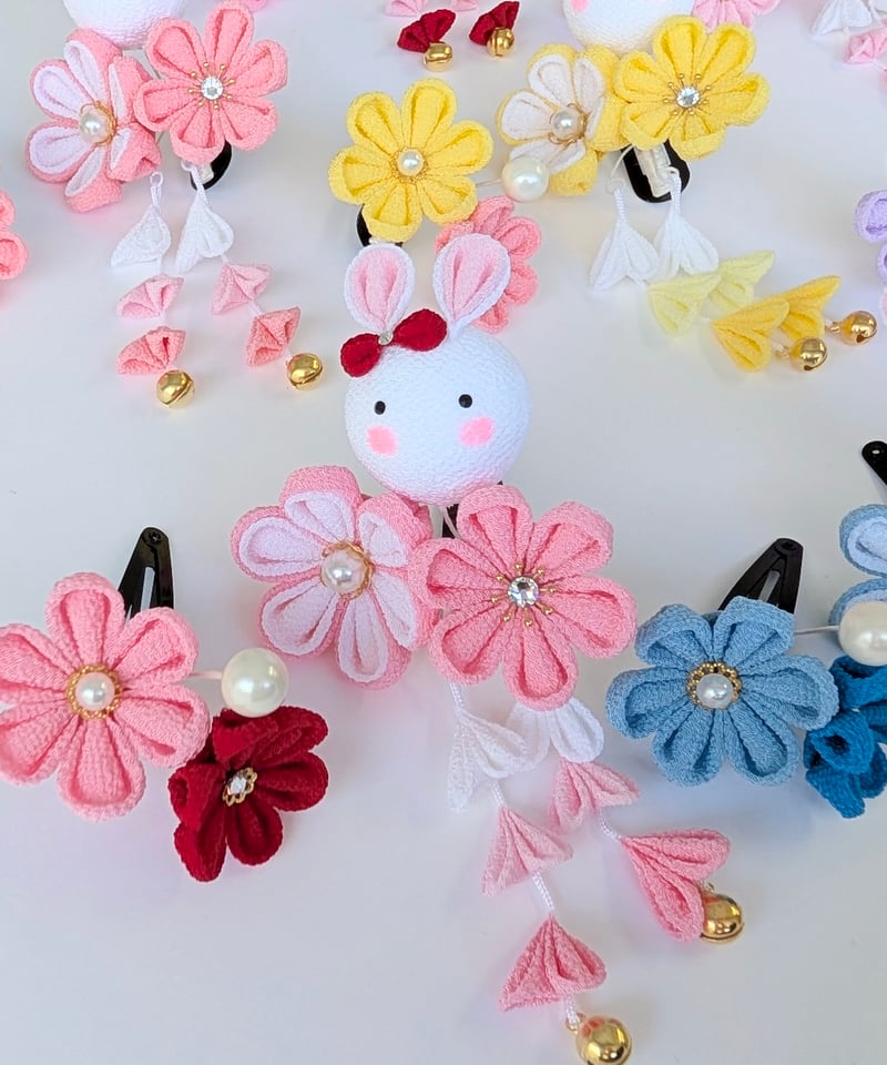 七五三 髪飾り 3歳向け｜つまみ細工 夢菜-ゆな-＜うさぎ×赤＞｜着物に