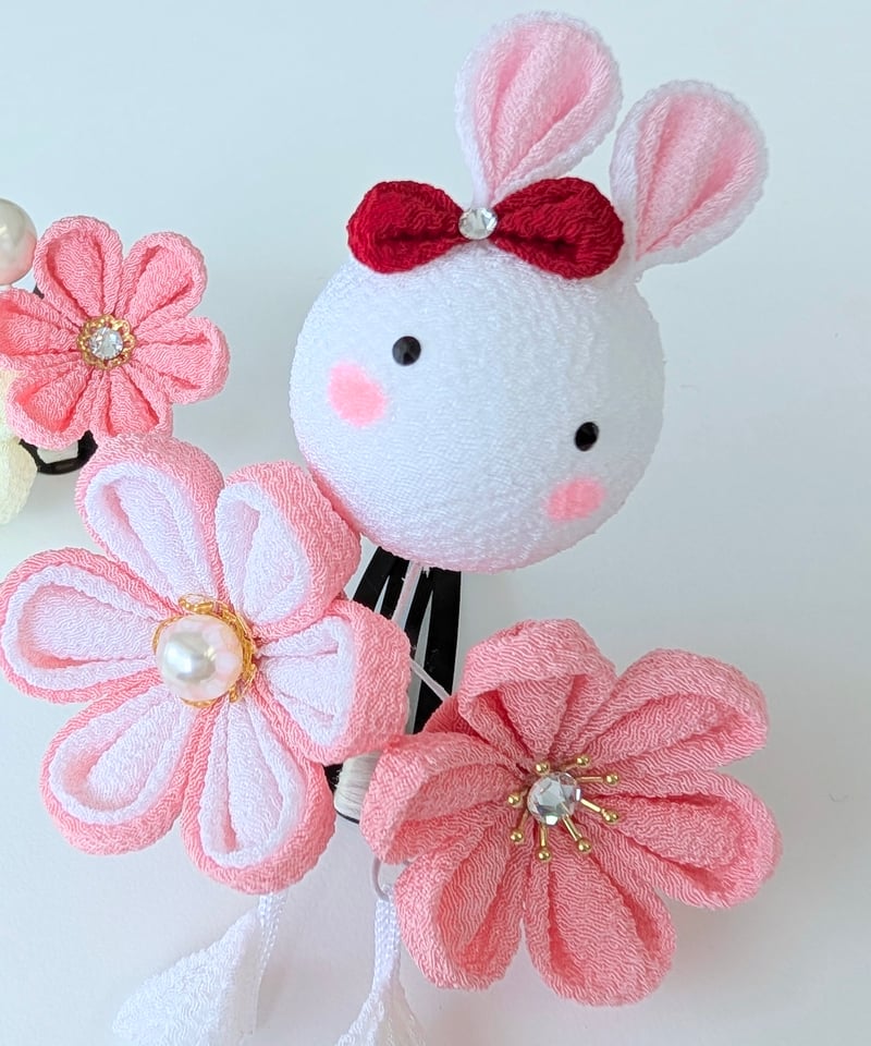 七五三髪飾り 3歳向け｜つまみ細工 夢菜-ゆな-＜うさぎ×桃錦＞｜ 愛