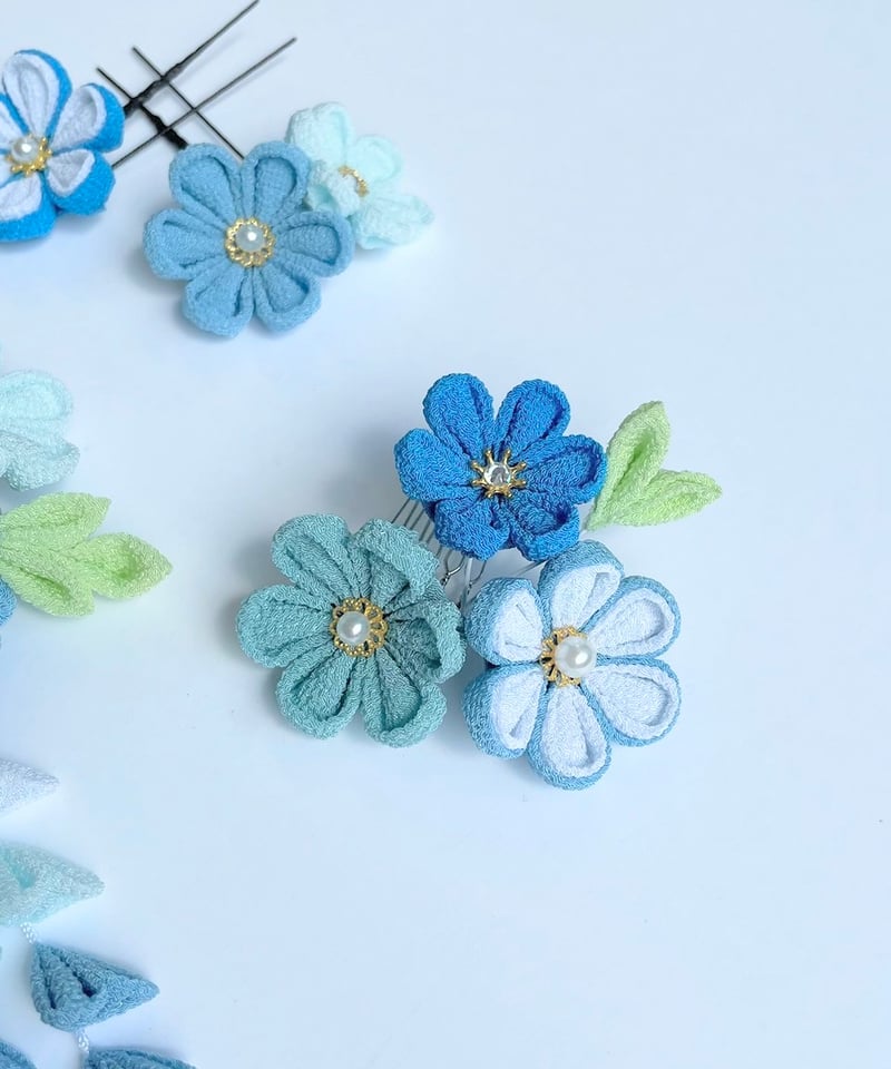 七五三髪飾り3歳·7歳向け｜つまみ細エ 彩羽-いろは-＜ 水色＞｜んだ