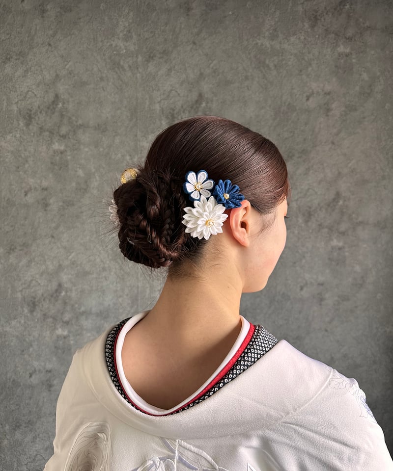 卒業式 入学式 髪飾り ｜つまみ細工 藍-あおい-＜ゴールドver＞｜濃紺