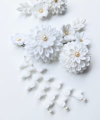 和婚・成人式髪飾り｜つまみ細工 雪華‐ゆきはな‐＜ ホワイトピュア＞ ｜白無垢に映える繊細な煌めき