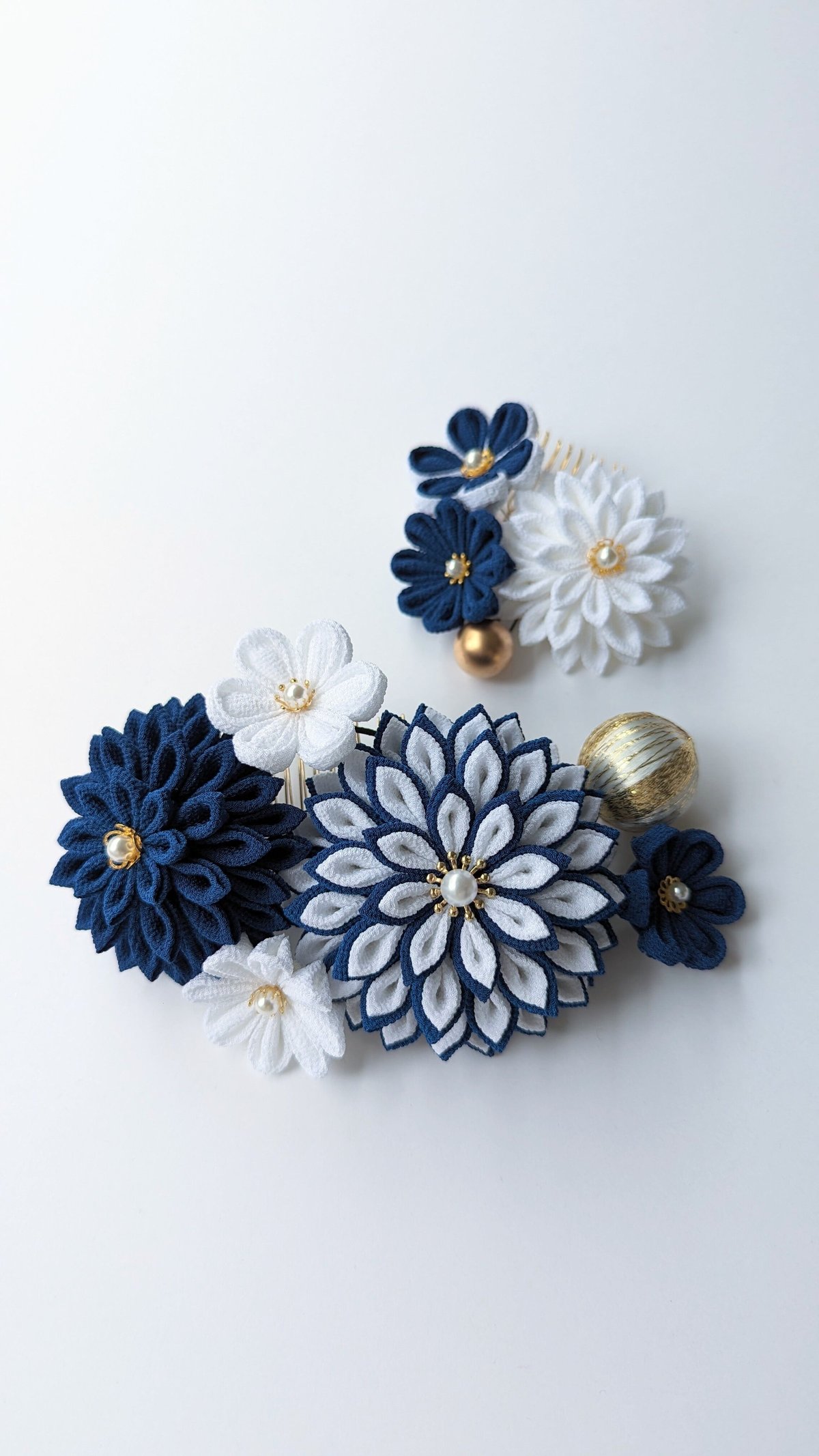 成人式・卒業式・和装婚髪飾り｜つまみ細工 藍 -あおい-＜藍色＞｜深み
