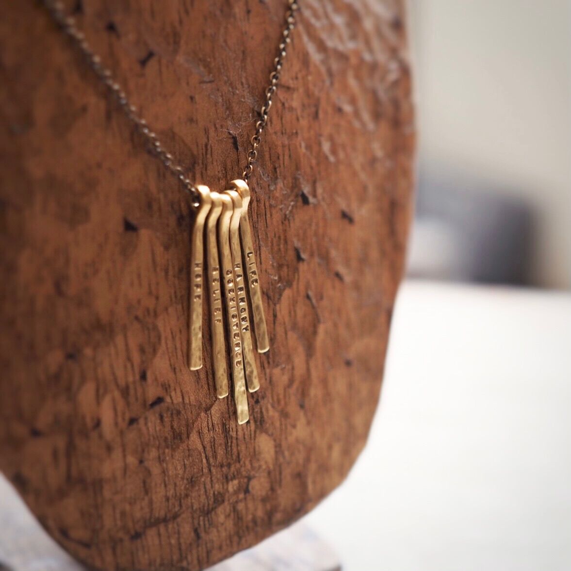 アンティーク 真鍮 透かし彫り ネックレス アンティーク 真鍮 透かし彫り ネックレス アンティーク 真鍮 透かし