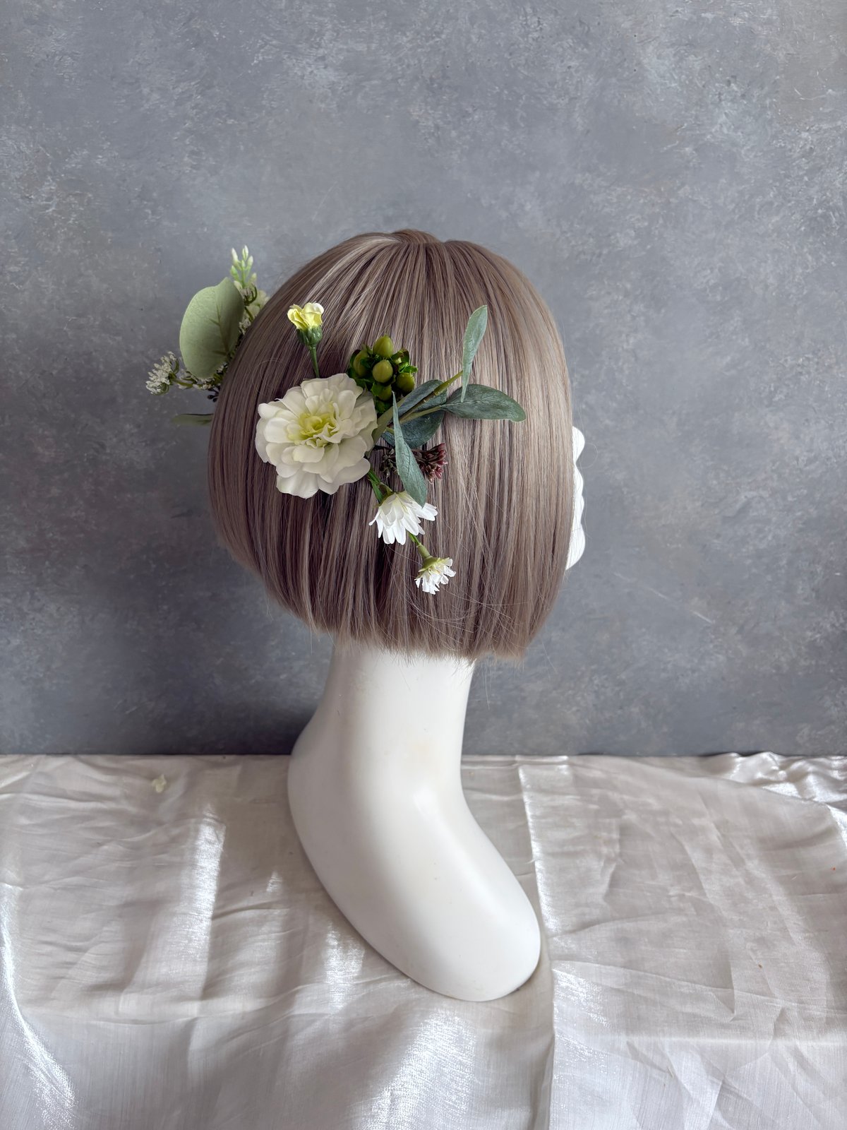 即納 1週間程】生花風髪飾り S | Aivy design