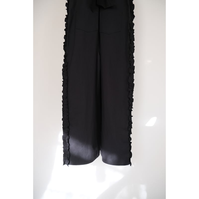 新品未使用sowa ソーワTeatro サロペットブラック黒フリルオールインワン Teatro / salopette / black | SOWA Online Bout