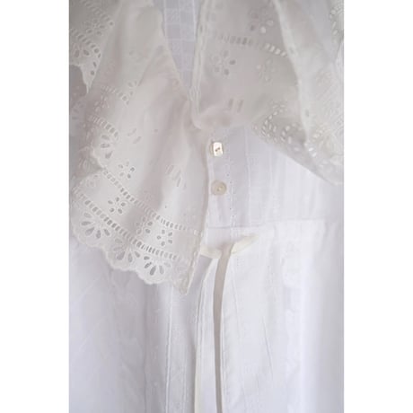 Éventail / white