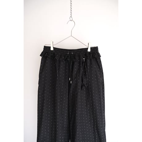 Twinkling / black