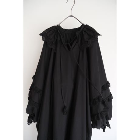 chantilly dress / black