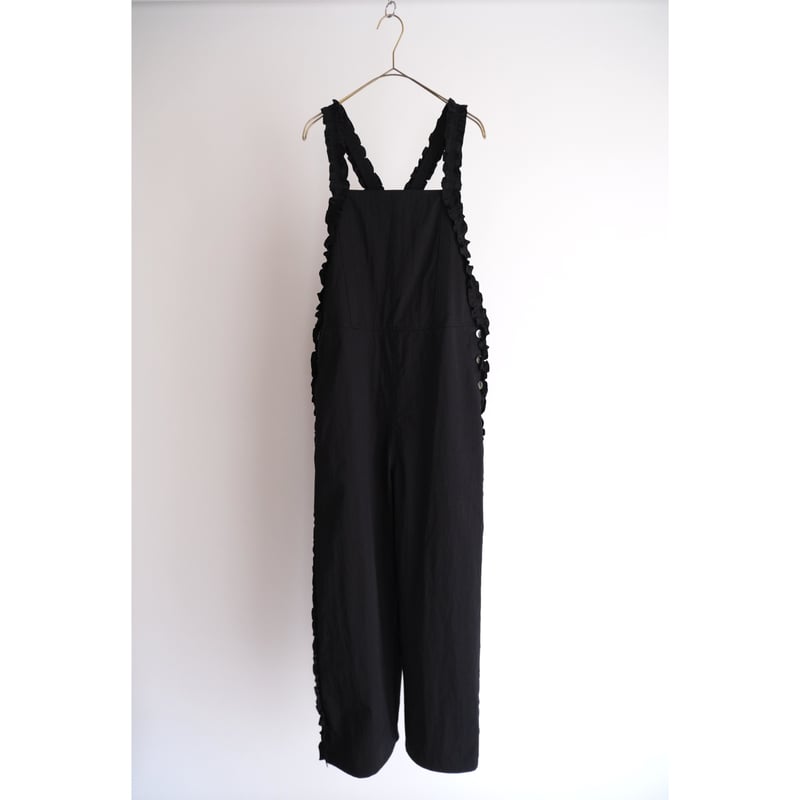 新品未使用sowa ソーワTeatro サロペットブラック黒フリルオールインワン Teatro / salopette / black | SOWA Online Bout