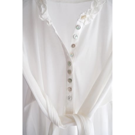 Dix / white