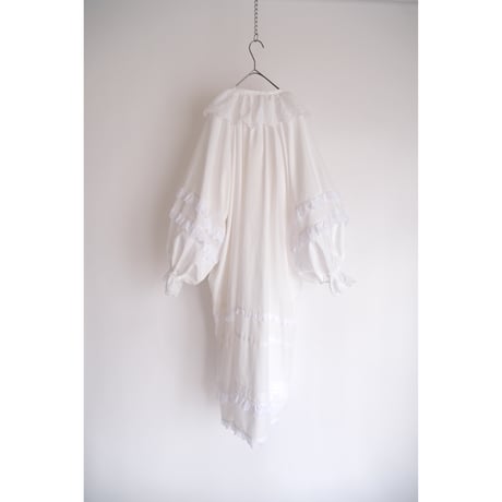 chantilly dress / white