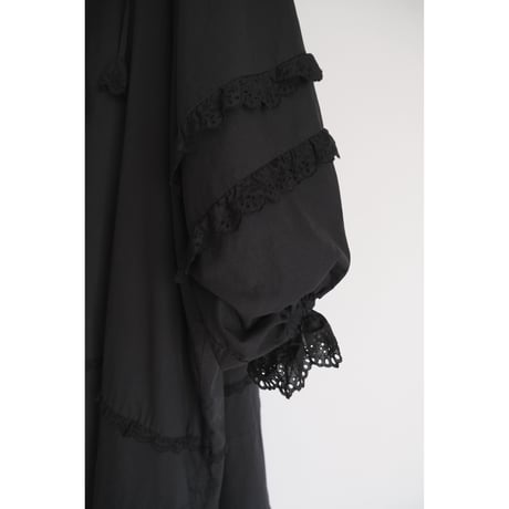 chantilly dress / black