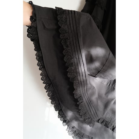 chantilly dress / black