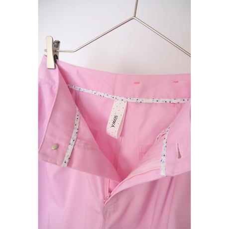 seedbed / pink