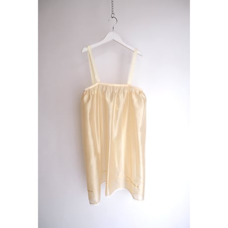 Liqueur /  yellow
