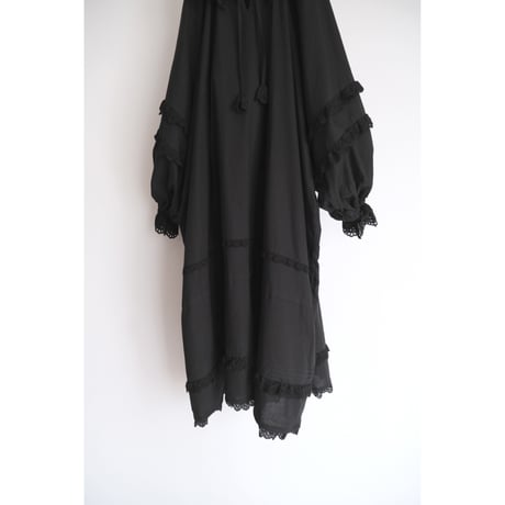chantilly dress / black