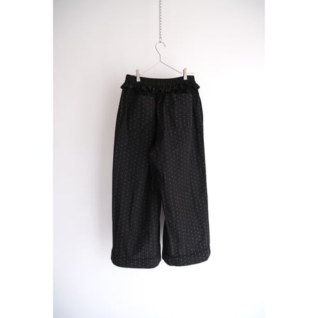 Twinkling / black