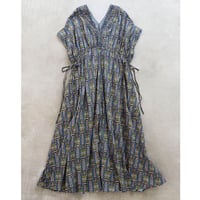 Curensology タックドレス ワンピース ネイビー Curensology（カレンソロジー）の「Curensology(カレンソロジー