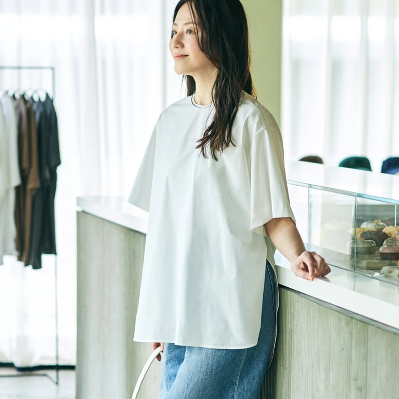 追加販売】山根亜希子さんコラボ・ル フィルのTブラウス＜ホワイト