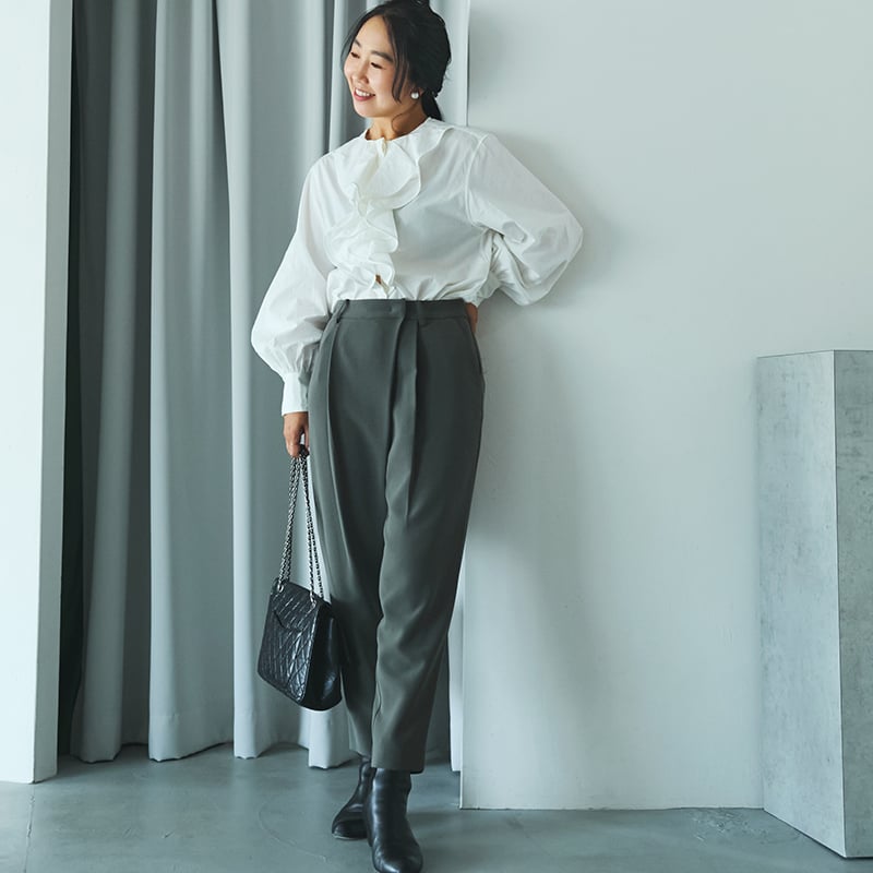 れいになります ソージュ タックパンツ黒 タックパンツ - SOÉJU online store｜上質な大人の女性のための