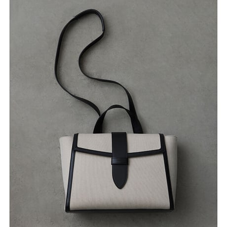 VASIC×ミモレ別注4WAYキャンバスバッグ【期間限定】